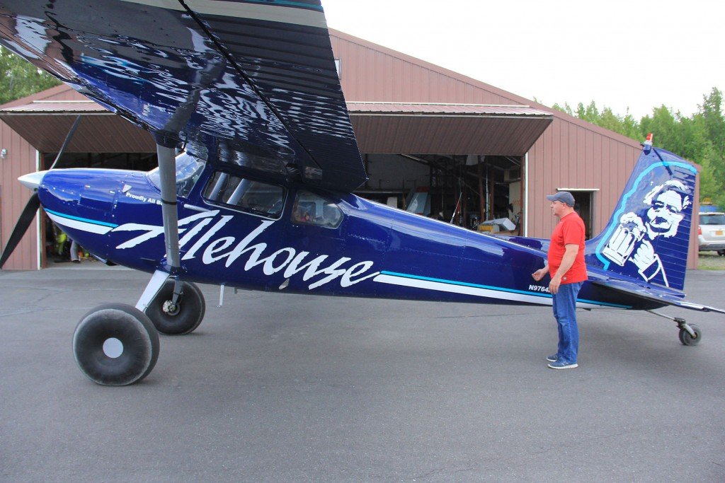 Alehouse 180 Best Aviation photography Alaska | Alaskafoto - environmental portrait & portrait photographers Alaska